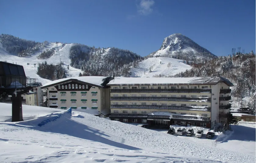 Shiga Palace Hotel - Image 1
