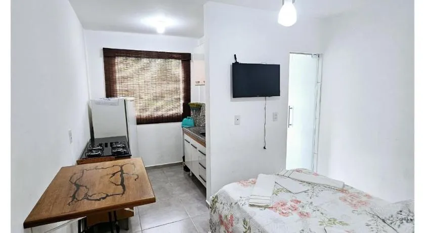 Apto c-estacionam - SEM TAXAS- 900m do centro histórico com piscina, sauna, academia - Image 1