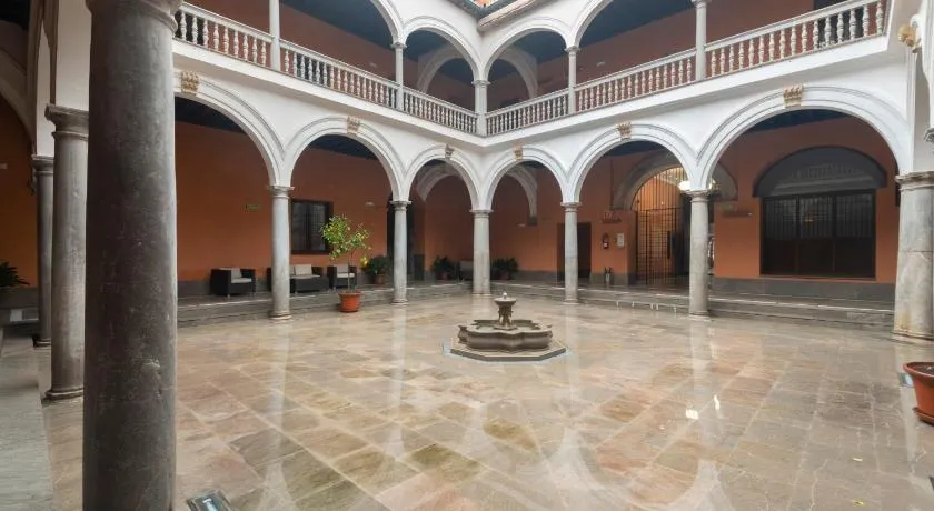 Apartamentos Palacio de los Jerónimos - Image 1