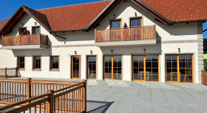 Anivina - B&B - Image 1
