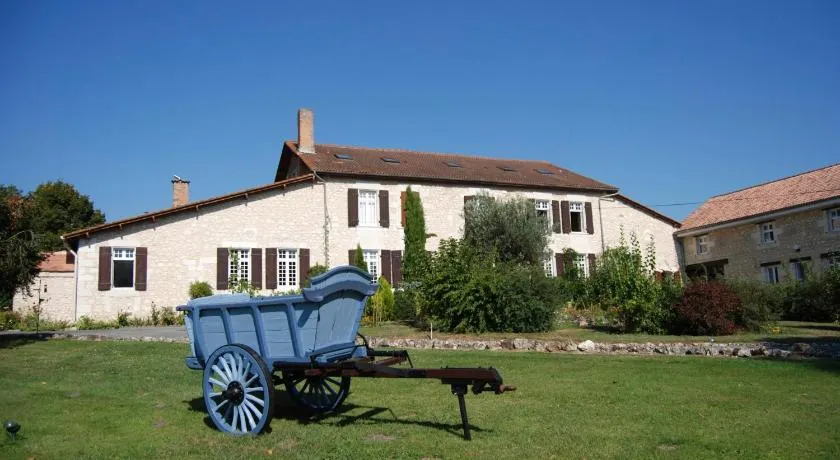 Le Logis des Quatre Puits - Image 1