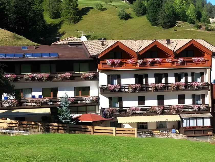 Hotel Miramonti - Image 1
