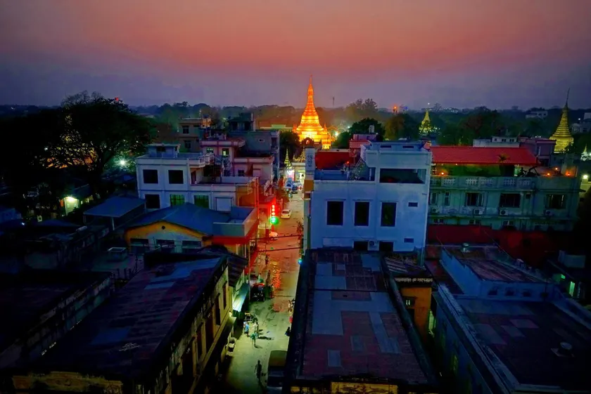Hotel Shwe Phyo - Image 1