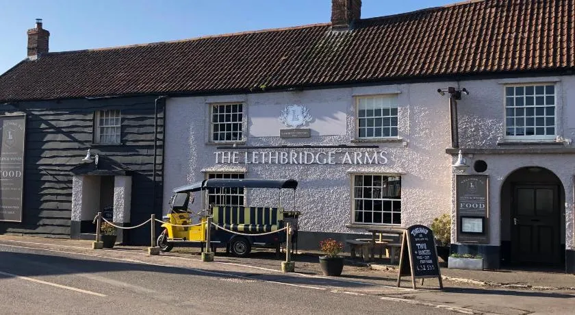 The Lethbridge Arms - Image 1