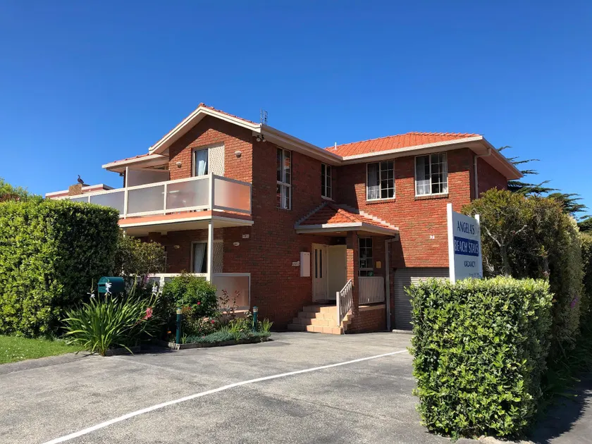 Angela's Beach Stays - Image 1