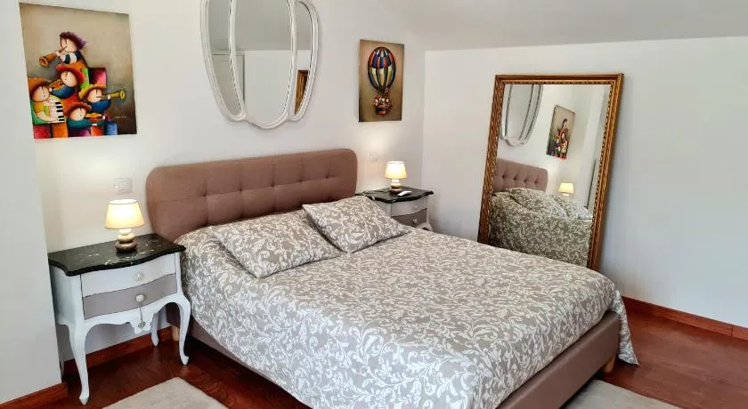 Fabuloso Apartamento con Terraza y Piscina - Image 1