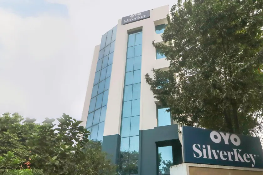 SilverKey Executive Stays 39622 Mayfair Tower - Image 1