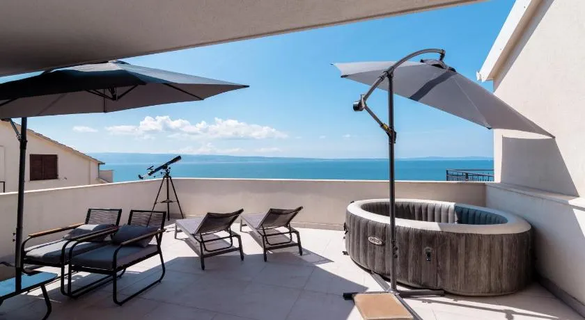 Penthouse and rooms La Diva Adriatica - Image 1