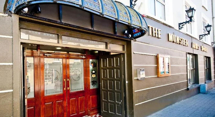 Munster Arms Hotel - Image 1