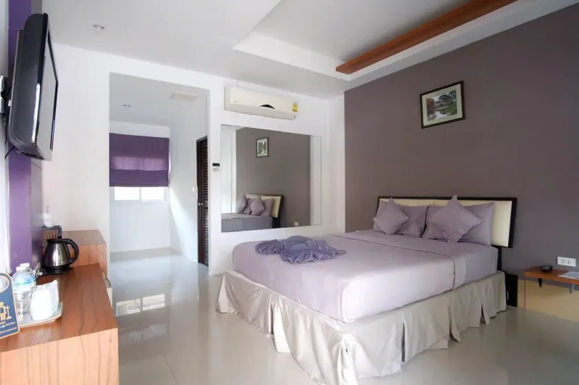 At Lamai Resort - Image 1