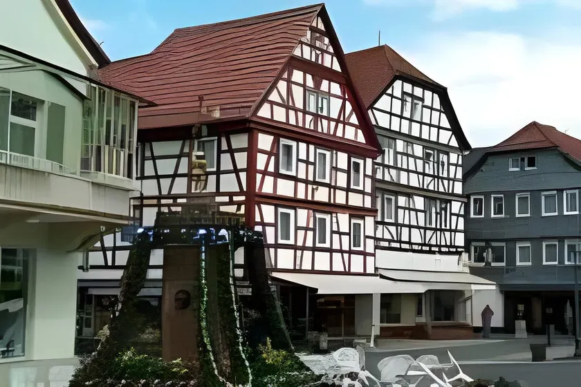 Landgasthof Deutsches Haus - Image 1