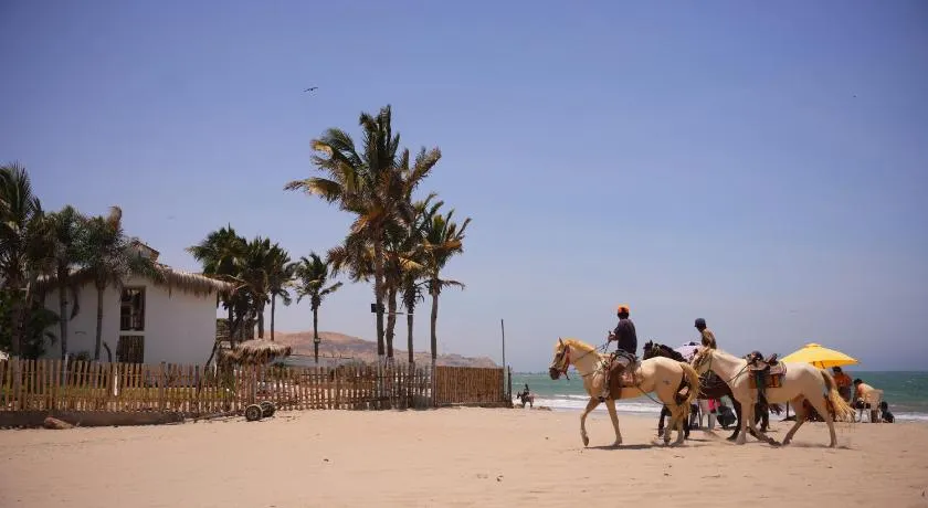 Los Almendros de Máncora - Image 1