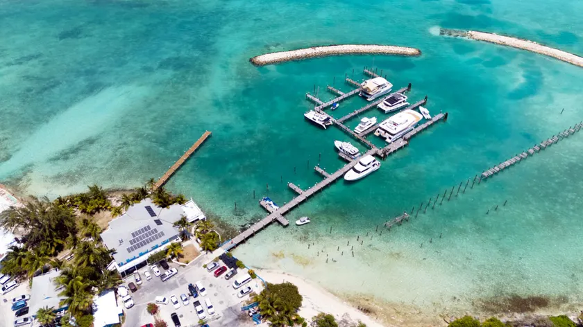 Exuma Yacht Club - Image 1
