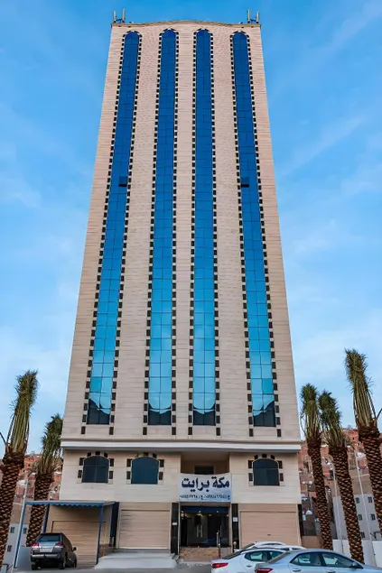 Bright Hotel - Image 1