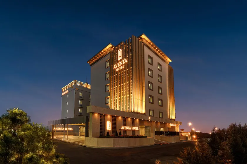Aventa Hotel - Image 1
