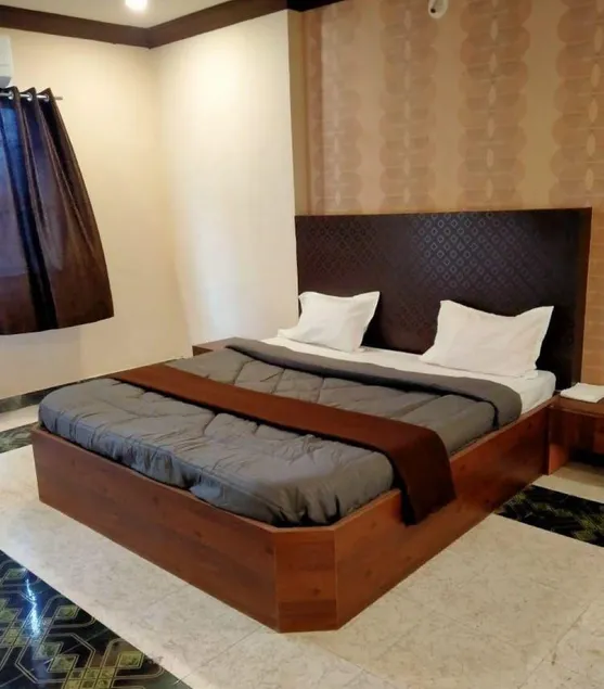 J J Lodging - Image 1