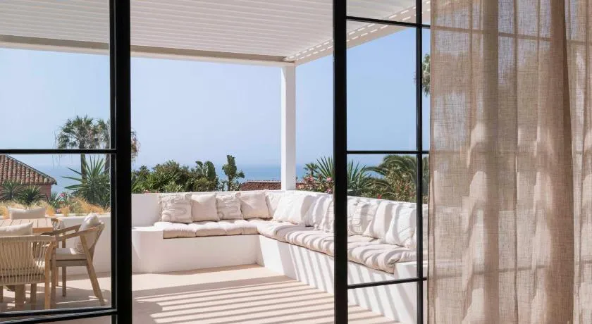 La Villa Pura Vida San Diego - Luxury Villa with Wonderful Sea View - Direct walking access to beach! 5 min from Sotogrande - Image 1