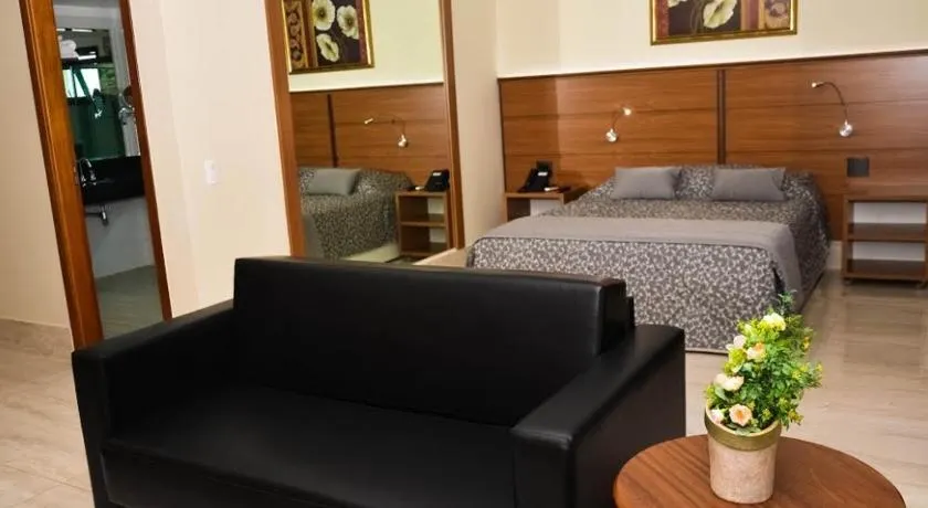Tamareiras Prime Hotel - Image 1