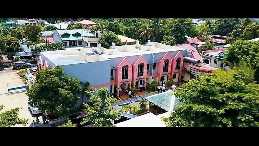 Manora Apartment - Image 1