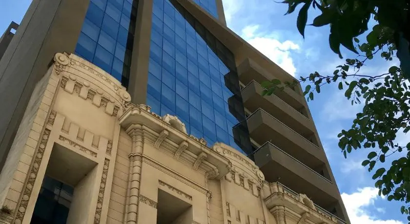 The Point Casa Edificio Boutique - Image 1