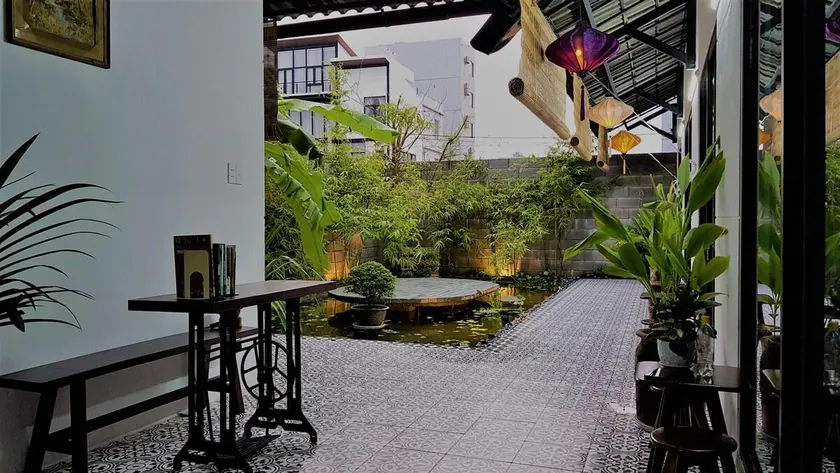 Bơ and Miu Homestay | 5BRs near the beach - Image 1