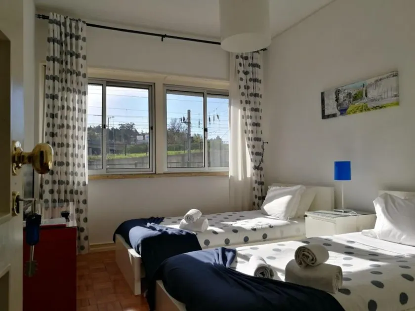 Discovery Apartment Benfica - Image 1