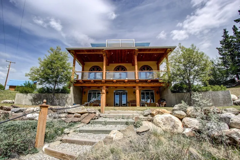 Unique Cottage - Image 1