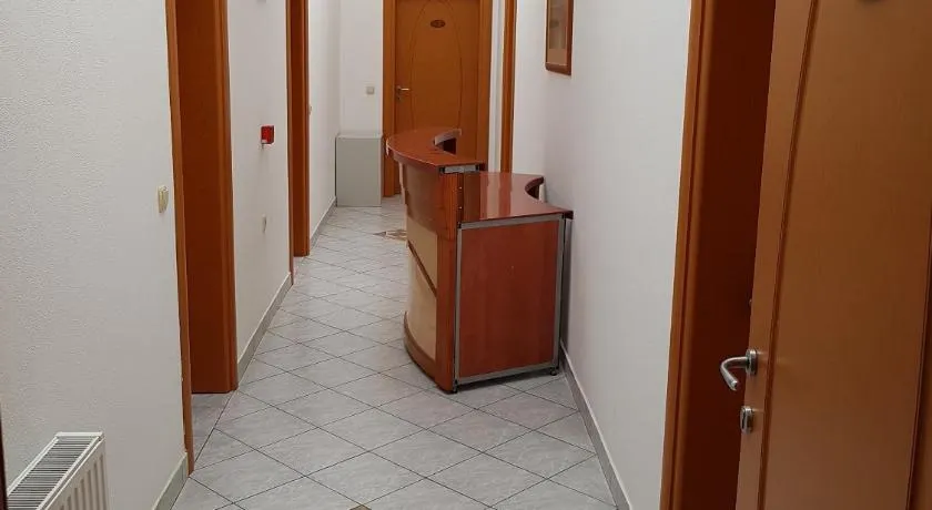 Prenociste Klas - Image 1