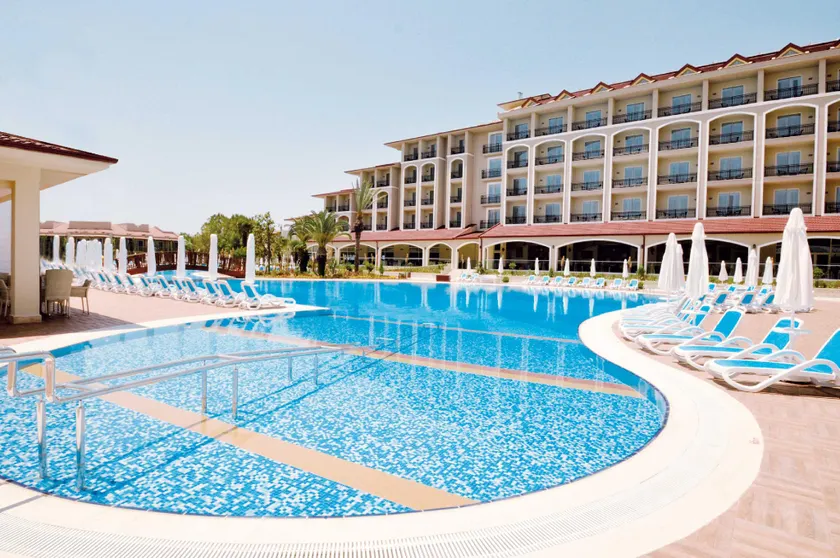 Paloma Oceana - Image 1