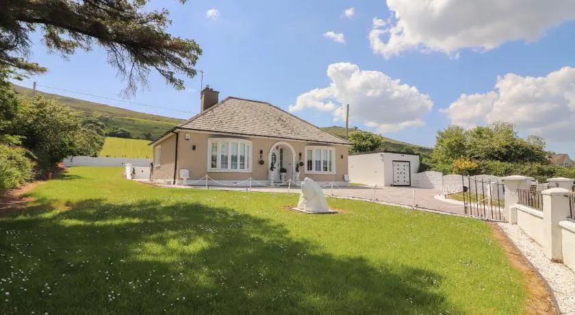 Killelton Cottage - Image 1