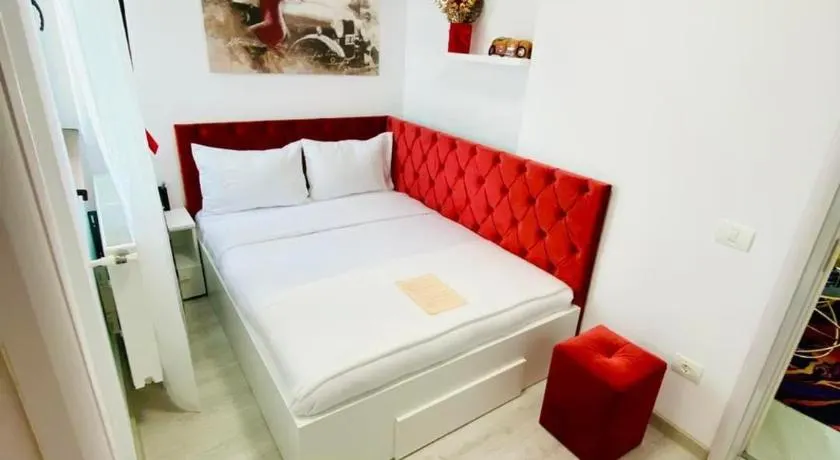 IANIS Rooms - Image 1