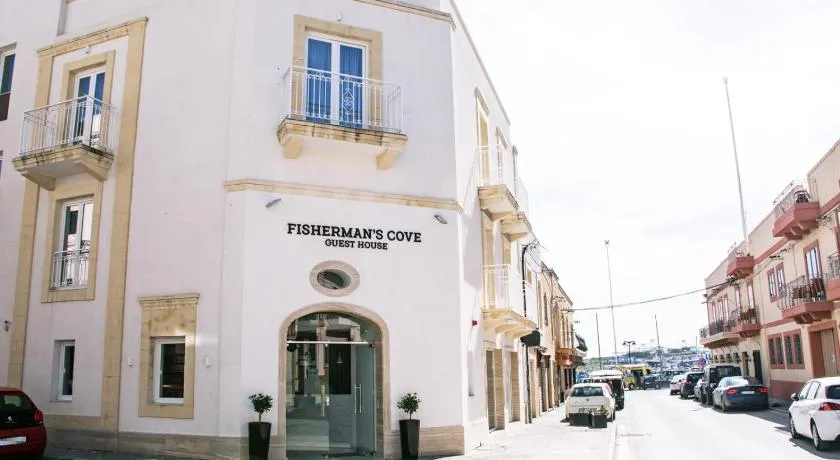 Fisherman's Cove Guesthouse - Image 1