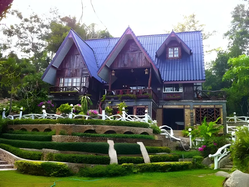 Baan Fahsai Resort - Image 1