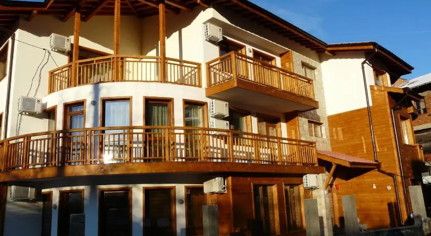 Yuliya Guest House - Image 1