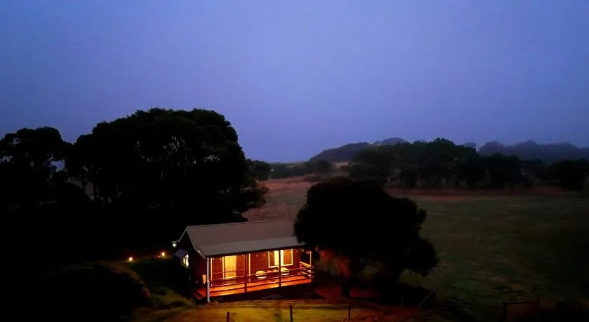 12 apostles cottages - Image 1