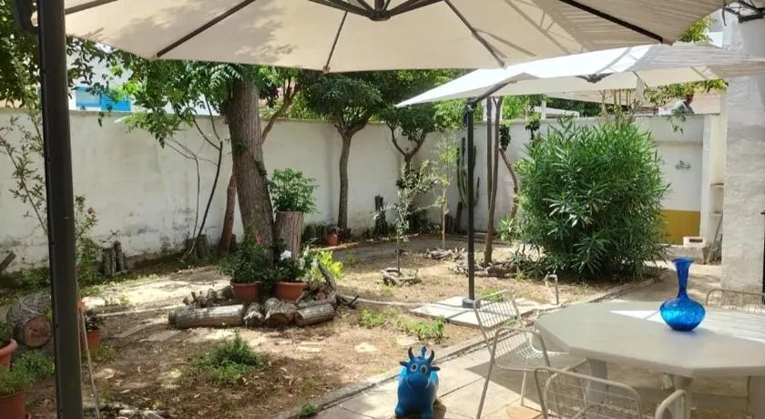 Casa Azzurra - Image 1