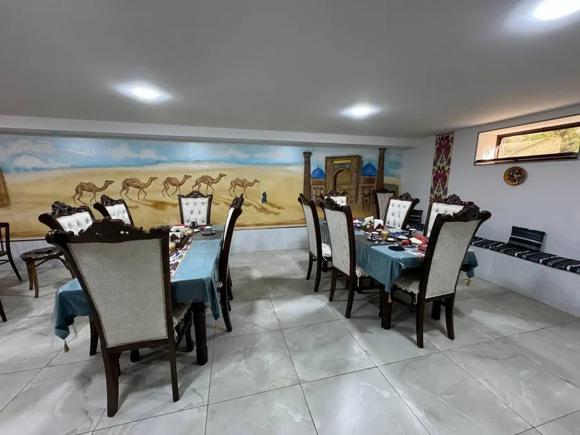 Darvozai Samarkand guest house - Image 1