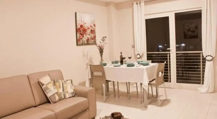 Axis Suites - Image 1
