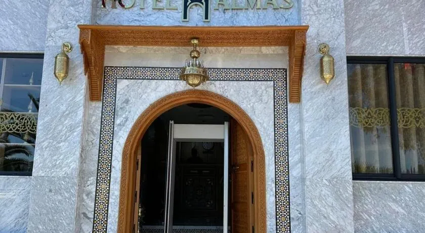 Hotel Almas Meknes - Image 1
