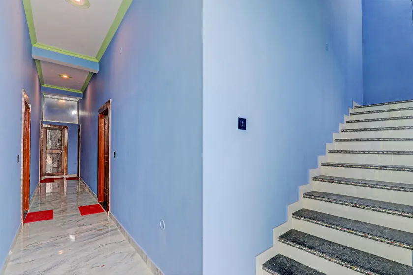OYO Green Valley Guest House - Image 1