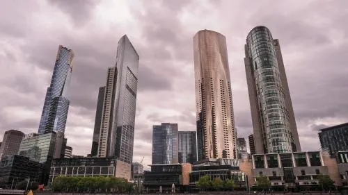 Astra Apartments Southbank Prima Pearl - Image 1