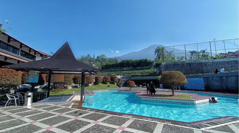 Queen Garden Hotel Baturraden Managed by Salak Hospitality - Image 1