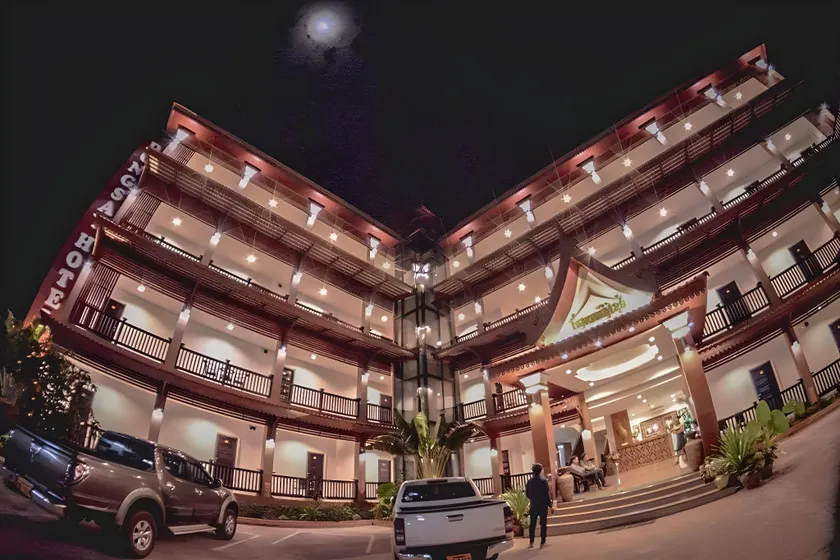 Dongsay Hotel Thakhek - Image 1