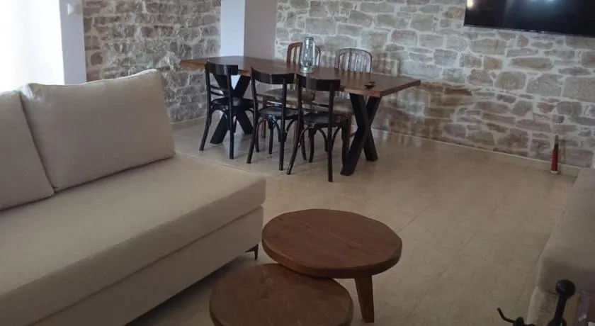 Οcalia Apartment - Image 1