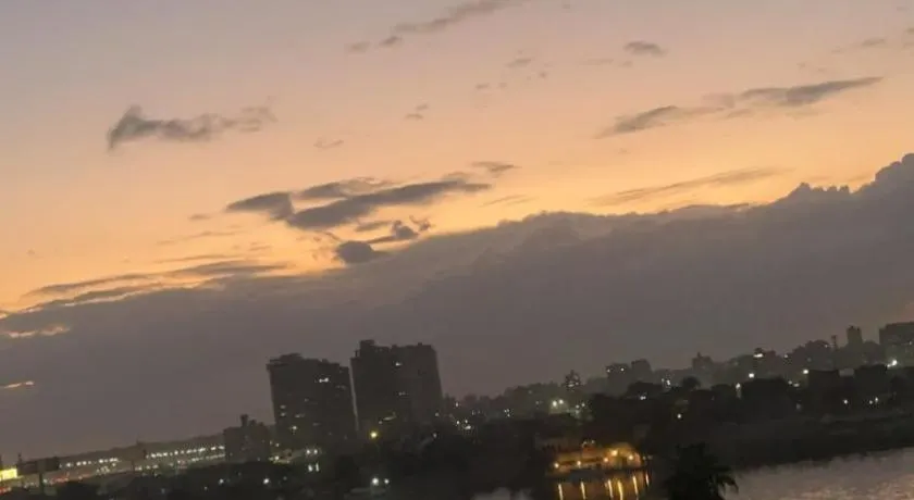 Lovely 4BR with direct nile view - Image 1