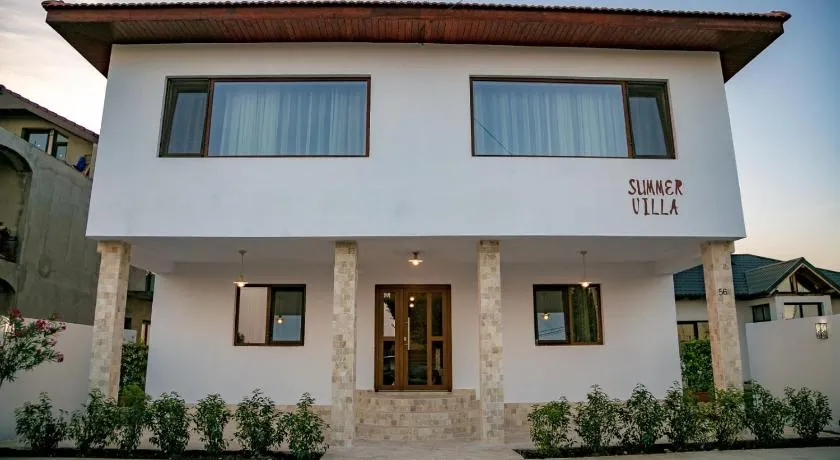 Summer Villa - Image 1