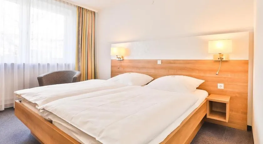Hotel-Gasthaus "Krone" - Image 1