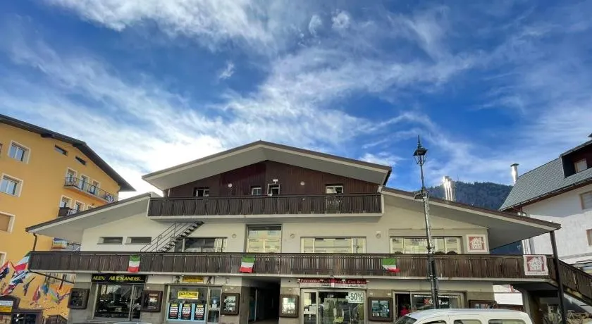 Hotel Tarvis - Image 1