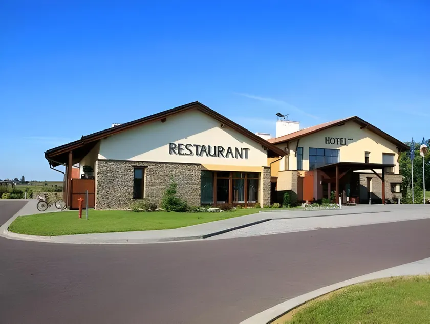 Wellness Hotel Happy Star - Image 1