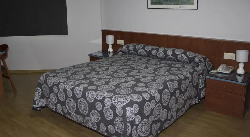 Hotel Costa Blanca - Image 1